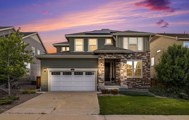 Beautiful Home In Castle Pines