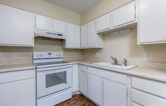 1 bed, 1 bath, 650 sqft, $795, Unit 06