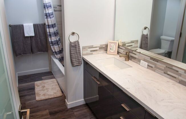 1 bed, 1 bath, 770 sqft, $2,045, Unit 604