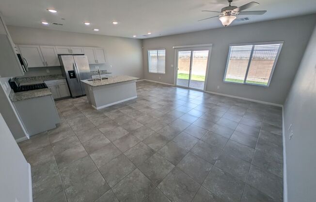 5224 SUNSTONE MESA DR