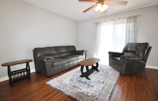 2 beds, 2 baths, $750