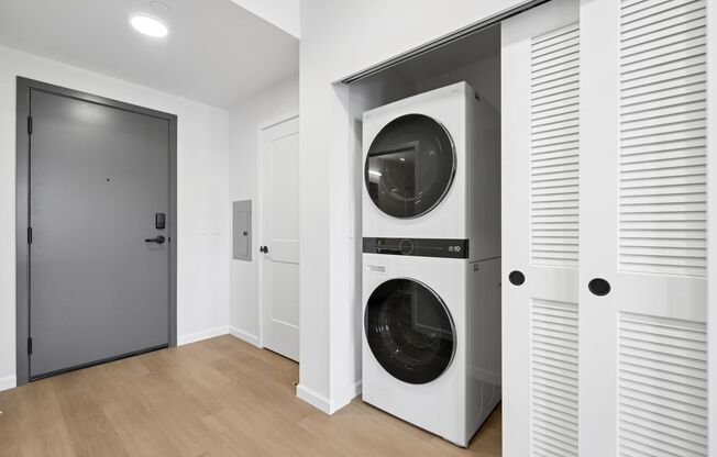 1 bed, 1 bath, 548 sqft, $1,675, Unit 205