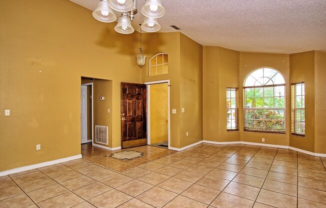 Kissimmee two story pool home
