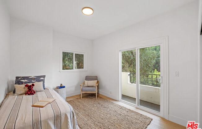 4148 SUNSWEPT DR