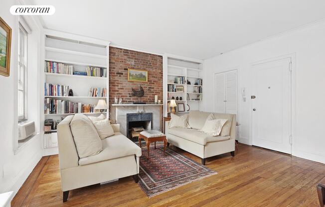 20 BETHUNE ST