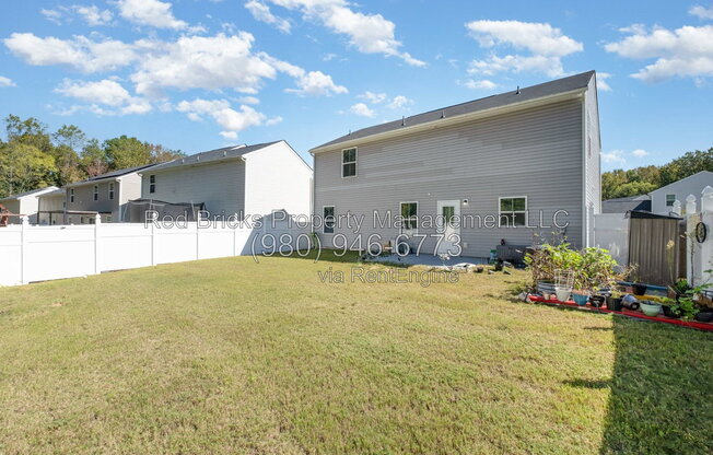 4 beds, 2.5 baths, 1,903 sqft, $2,095