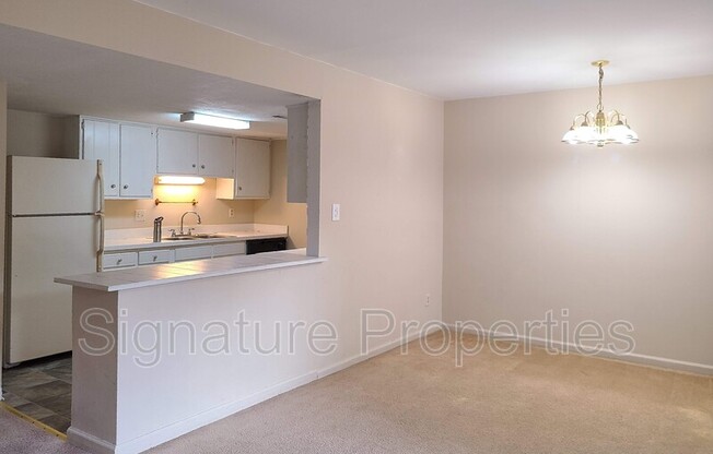 401 ADVOCATE CT