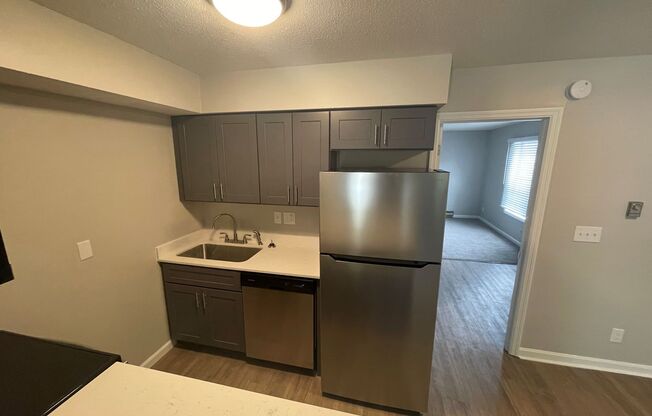 1 bed, 1 bath, 595 sqft, $1,139, Unit 311-2