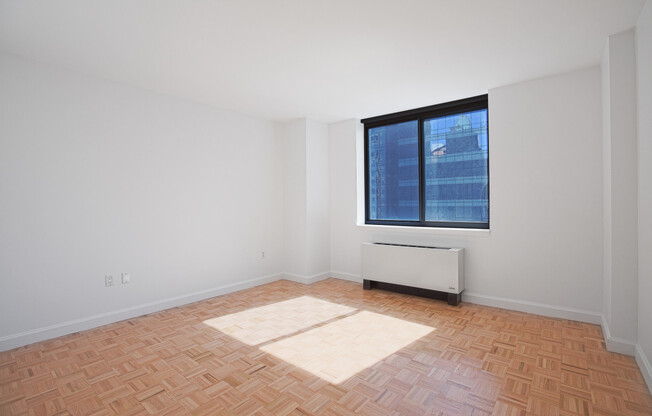 1 bed, 1 bath, $4,400, Unit S17A