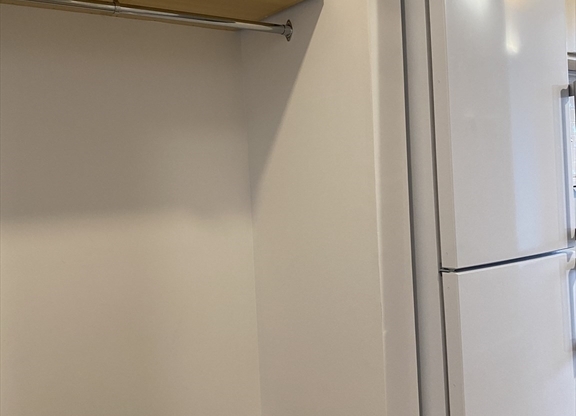 Studio, 1 bath, 387 sqft, $2,450, Unit 507