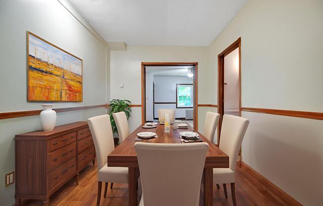 1221 Raum St NE Apt 3