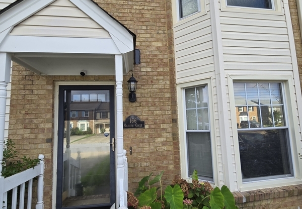 166 MAJESTIC CIR