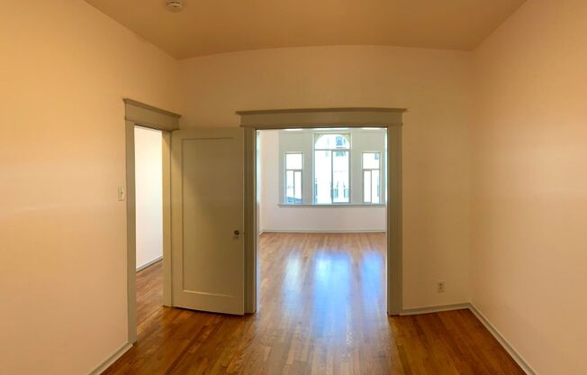 2 beds, 1 bath, 1,250 sqft, $3,795, Unit 1