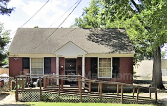 3119 Faxon Ave