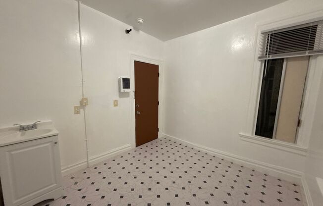 301 COLUMBUS AVE