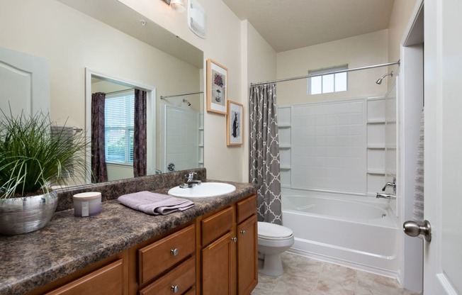 Large Soaking Tub In Bathroom at Abberly Village Apartment Homes by HHHunt, West Columbia, SC, 29169