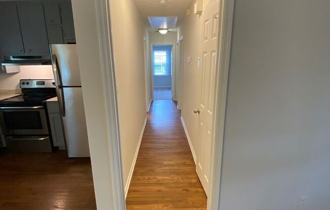 Charming Well Maintained Ranch on Quiet Cul-de-Sac – 3BR/2BA Near Downtown Decatur