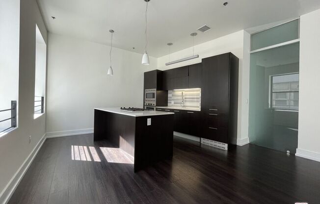 1 bed, 2 baths, 1,335 sqft, $3,503, Unit 1325