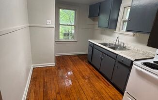 2 beds, 1 bath, $790