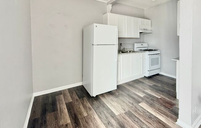 2349 Devon LLC