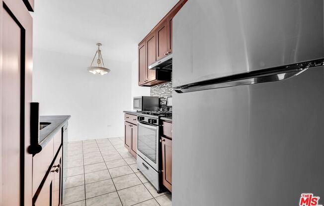 1 bed, 1 bath, 715 sqft, $2,095, Unit 507