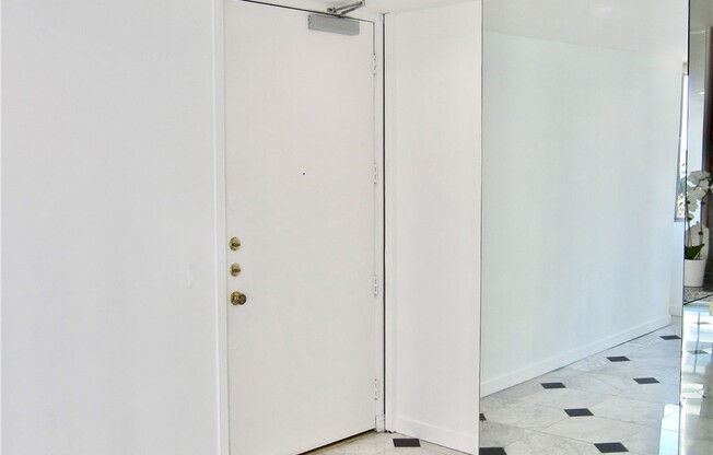 2 beds, 2 baths, 974 sqft, $3,975, Unit 602