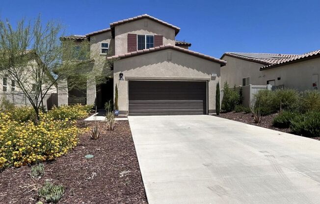 Gorgeous 4 Bedroom 3 Bath Home in Beaumont!