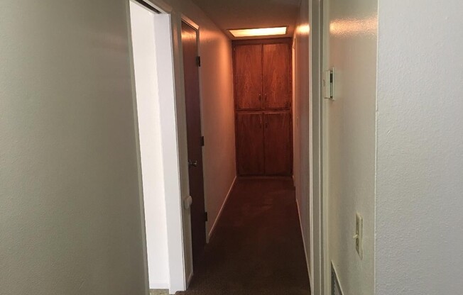 3 beds, 2 baths, $2,300