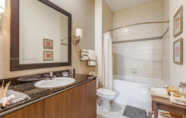501 NE 5th Terrace