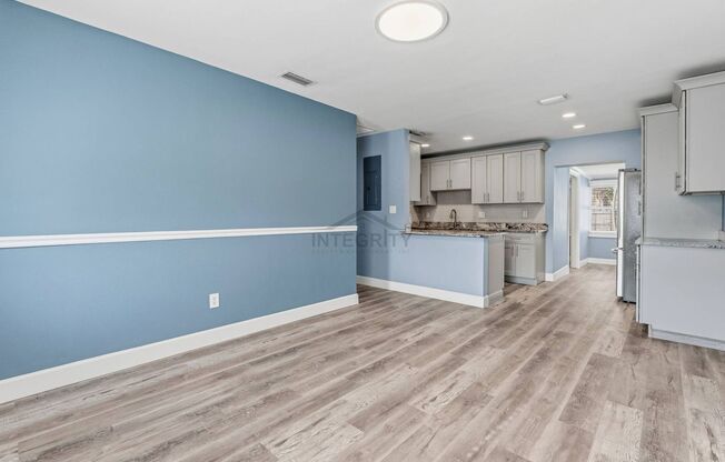 4 Bed/2 Bath, 1,360 Sqft - 4746 W Anita Blvd Tampa, FL 33611