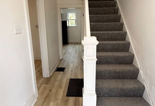 Newly Renovated 3 Bedroom in Arlington- New Kitchen and Bath with HUGE Backyard!!