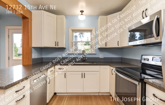 12732 15 AVE NE