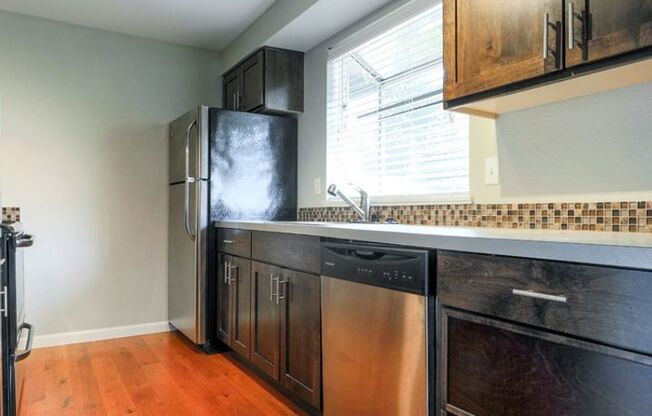 1 bed, 1 bath, 840 sqft, $1,875, Unit 46