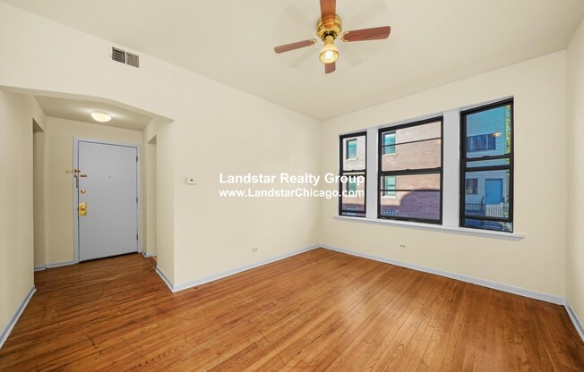 3147 N MEDILL