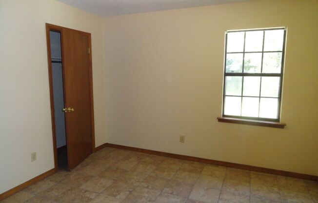 3 BR 2 Ba home in Fairhope