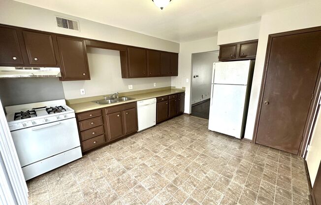 4230 Norman SE