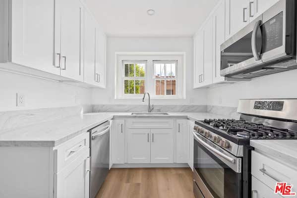 5818 W 8 ST