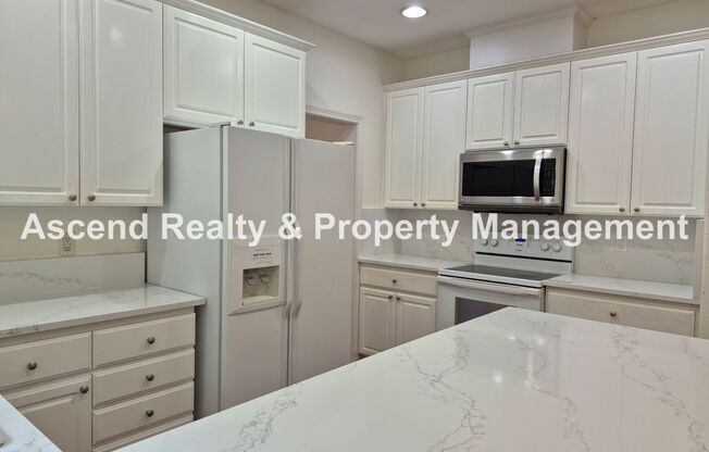 New Price!! Available Now Stunning 2 Level Traditional Close to Bridgeport & I5 New Paint & Updated Kitchen