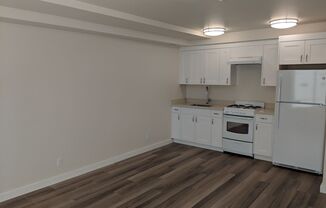 Studio, 1 bath, $1,995, Unit 17