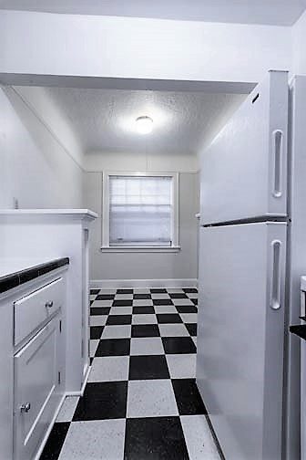 ESTELLE COURT APARTMENTS (MCM10)