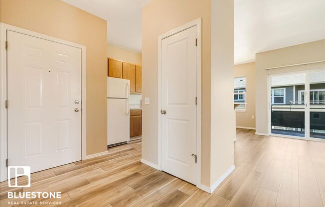 2 beds, 1 bath, 901 sqft, $1,400, Unit 1154-302