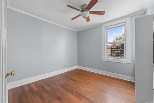 3 beds, 1 bath, $2,900