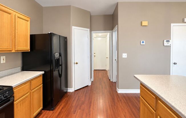 3 beds, 2.5 baths, $2,250