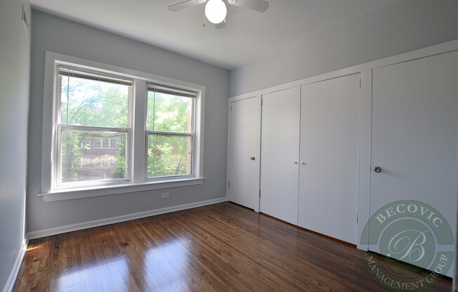 3 beds, 1 bath, 632 sqft, $2,350, Unit 1456-208