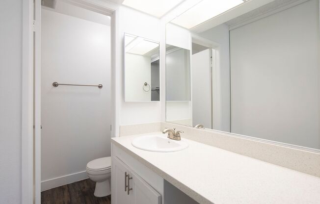 2 beds, 2 baths, 1,057 sqft, $3,195, Unit 220