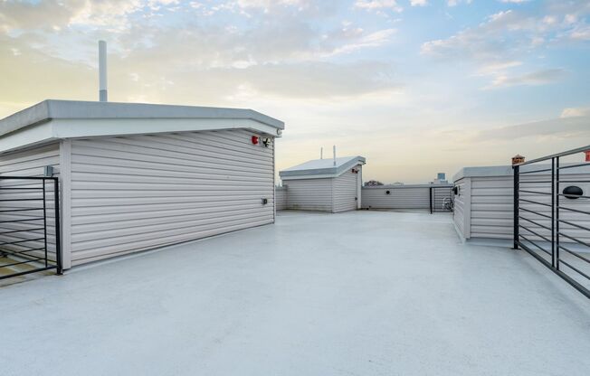 2 beds, 1 bath, 750 sqft, $1,550, Unit 2552-4B