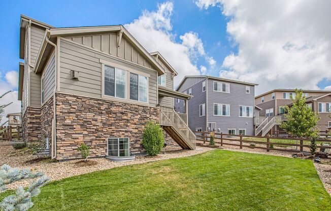 4 beds, 3.5 baths, $3,595