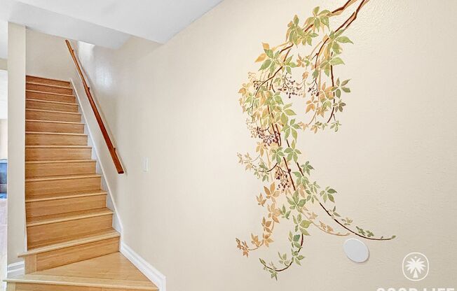 Spacious 3B/2.5BA Multi‑Level Home in Redwood Village with Attached Garage, Private Patio & Community Amenities
