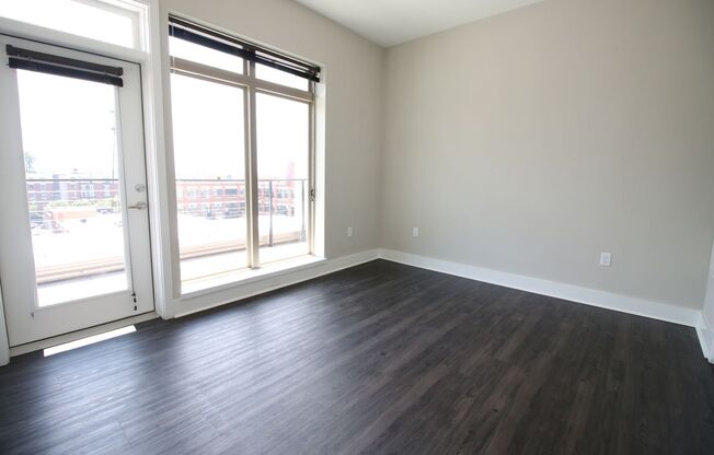 2 beds, 2 baths, 790 sqft, $1,995, Unit APT 726