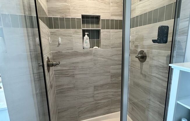 New construction 3 bedroom, 3.5 bathroom condo available for rent. Grassfield HS district.